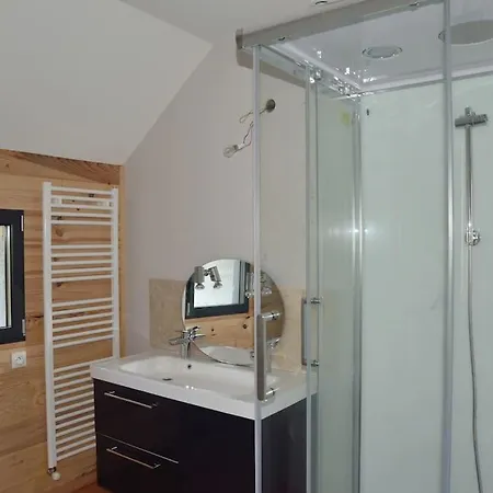 A La Ferme, Au Coeur Du Mene Holiday home Laurenan