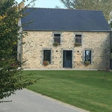 A La Ferme, Au Coeur Du Mene Holiday home *